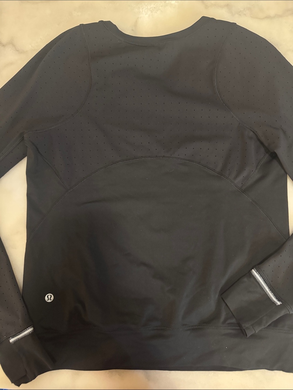 Lululemon Rush Hour Long Sleeve - Black - Picture 5 of 7